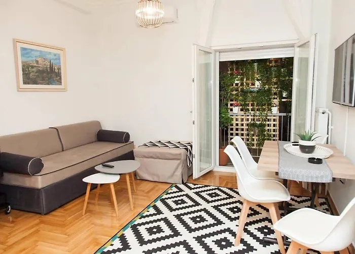 Luxury Apartment In Central Kolonaki